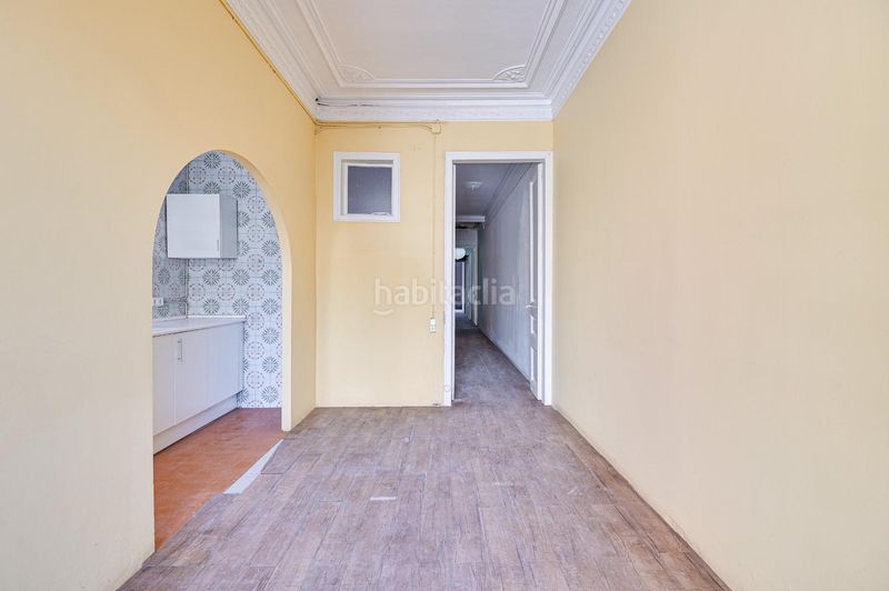 Foto 050040e7-bec7-417a-84bf-a9d057c6d818. Pis a Dreta de l´Eixample Barcelona