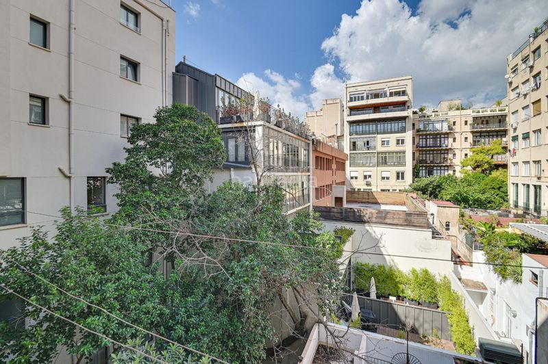 Foto 087f6ea9-e108-48cf-abad-3cc0d3839326. Pis a Dreta de l´Eixample Barcelona