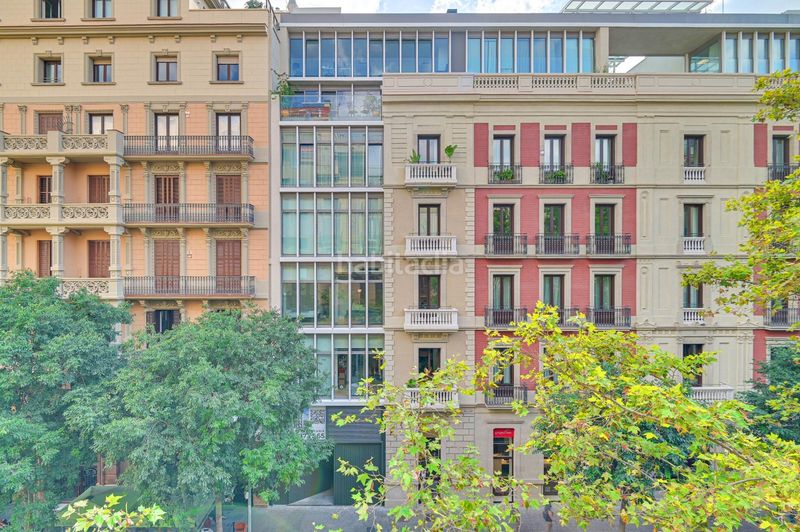 Foto c9c0e685-6b48-4a9e-bcef-7b45d391c86e. Pis a Dreta de l´Eixample Barcelona