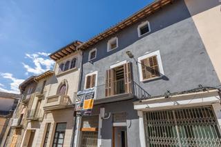 Appartamento  D'en pere almeda. Pis de 2 habitacions amb terrassa