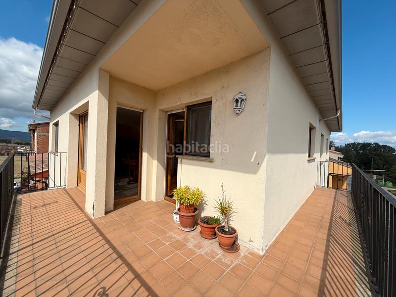 Foto 1cf7cf44-b147-4fba-bf93-4092ed51c13a. Pis amb calefacció aparcament a Santa Eugènia de Berga