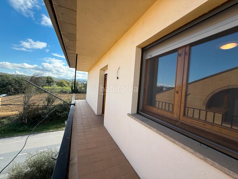 Foto 9de44223-9c82-4380-9195-e74e3db944c9. Pis amb calefacció aparcament a Santa Eugènia de Berga