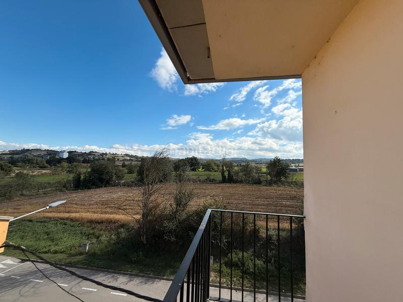 Foto e4950c59-0c9e-44c7-a725-bf71ceec137c. Pis amb calefacció aparcament a Santa Eugènia de Berga