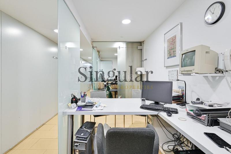 Foto 097d4655-c326-4108-a5ae-ed975d3568bf. Oficina amb calefacció a Sant Gervasi - Galvany Barcelona