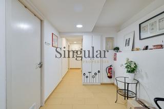 Office space in Sant Gervasi - Galvany. Clínica dental en venta junto a plaza francesc macià
