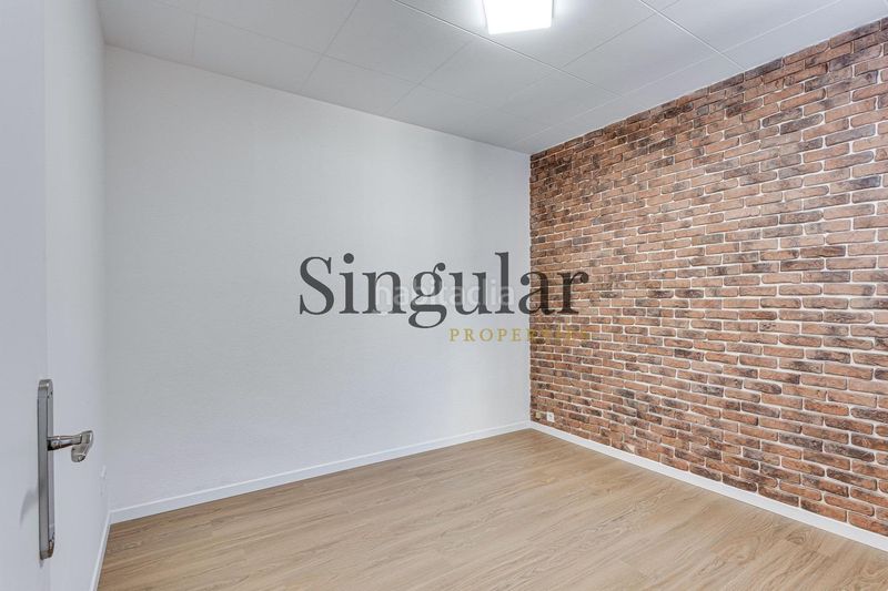 Foto 1f547607-5b23-4bdd-ba7a-e0d732f2401c. Pis a Sagrada Família Barcelona