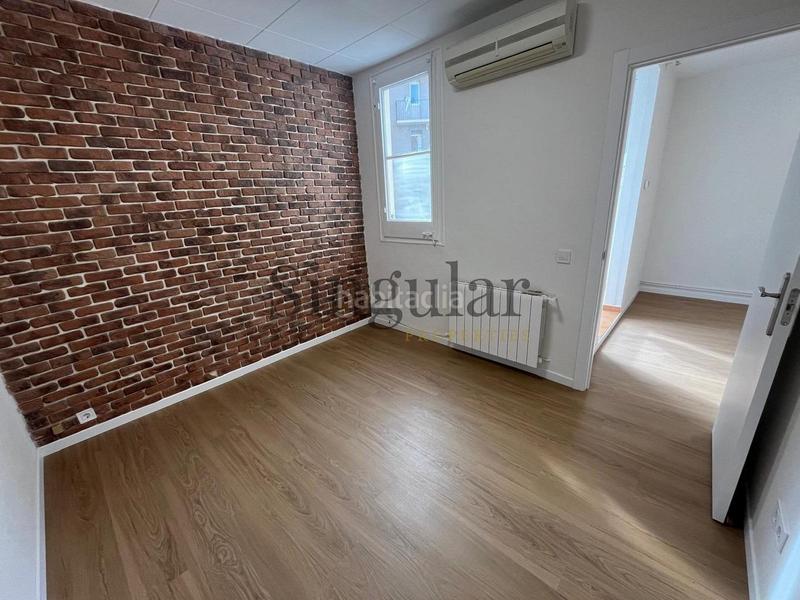 Foto 3de855a7-4dc3-4914-a177-72a714c683ca. Flat with heating in Sagrada Família Barcelona