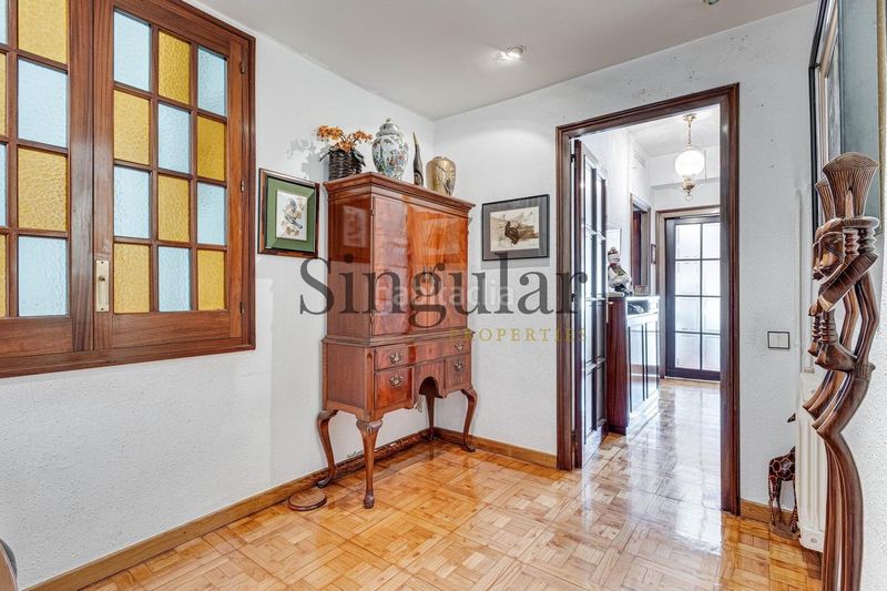 Foto 26c46b61-e3f5-4d49-92b9-61386632b5f3. Pis amb aparcament a Barri de les Corts Barcelona