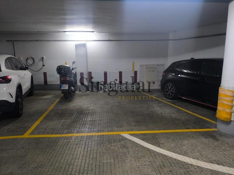 Foto a86eecaf-efe1-4ce7-8a8f-868b6a163f32. Appartement avec chauffage parking dans Barri de les Corts Barcelona