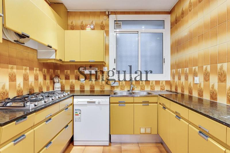 Foto fee8400e-97b1-47b8-a1ec-cf9136688285. Appartement avec chauffage parking dans Barri de les Corts Barcelona