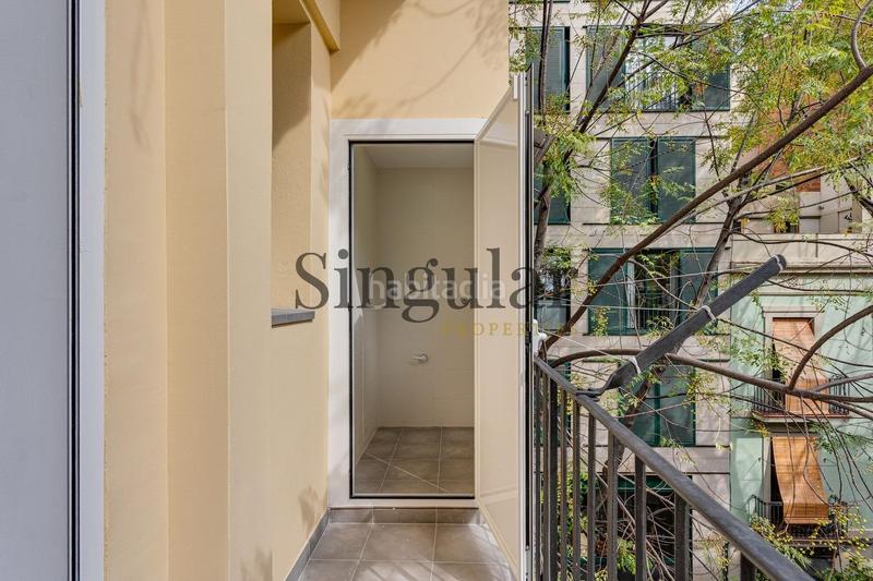 Foto dec6fe27-d2d5-4790-81b2-5d74145f41db. Piso  esquinero exclusivo en ubicación privilegiada en Barcelona