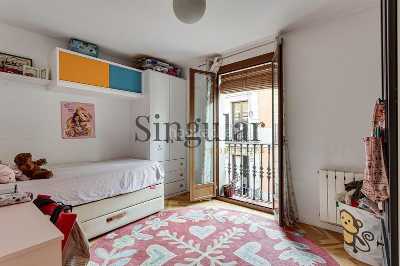 Foto 10db2398-5328-414e-8239-8eb5da100f31. Pis a Raval Barcelona