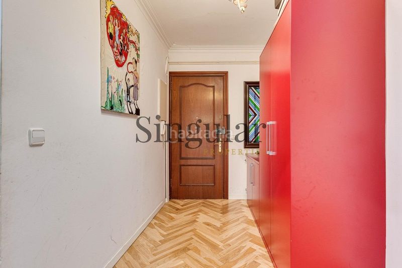 Foto 3bb45434-b15e-4a73-bf4a-7a7008de640b. Pis a Raval Barcelona