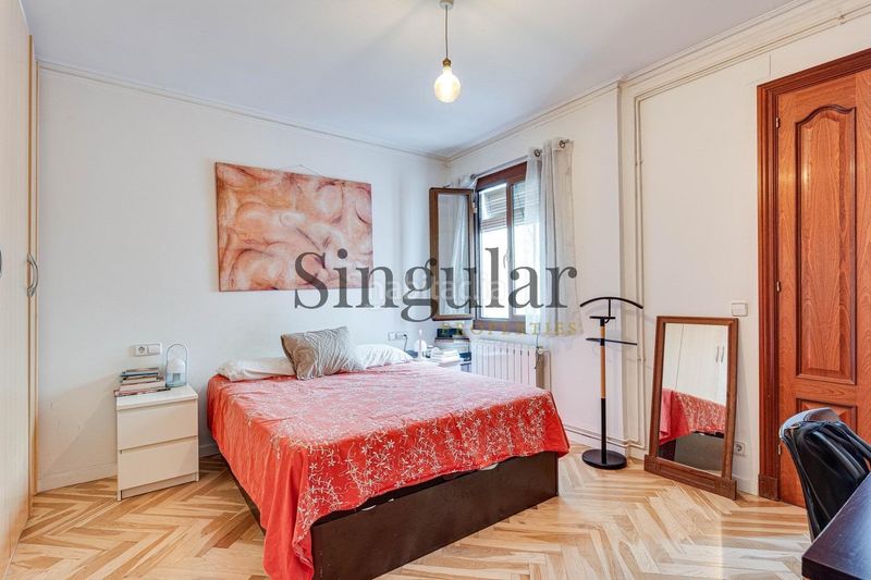 Foto 61e7f64b-e541-4700-bd21-9af8c3c8bc57. Pis a Raval Barcelona
