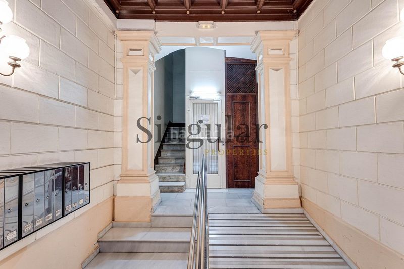 Foto 739ce803-64cb-45c8-97dd-5f29697be0cd. Pis a Raval Barcelona