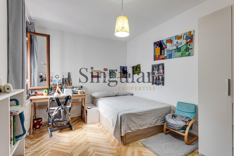 Foto b10446db-7a70-4002-abaf-2dcfe1b3ea97. Pis a Raval Barcelona