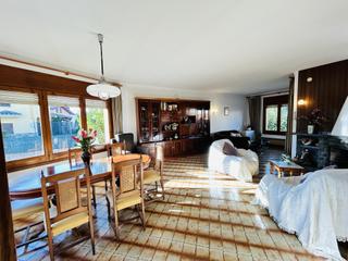 Xalet  11 de setembre. Casa a 4 vents a folgueroles