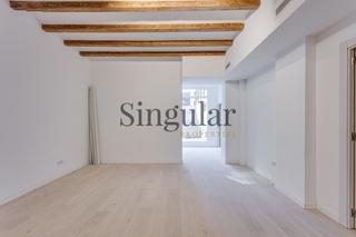 Dúplex a Sant Gervasi - Galvany. Dúplex con jardín privado y sala polivalente en sant gervasigalv