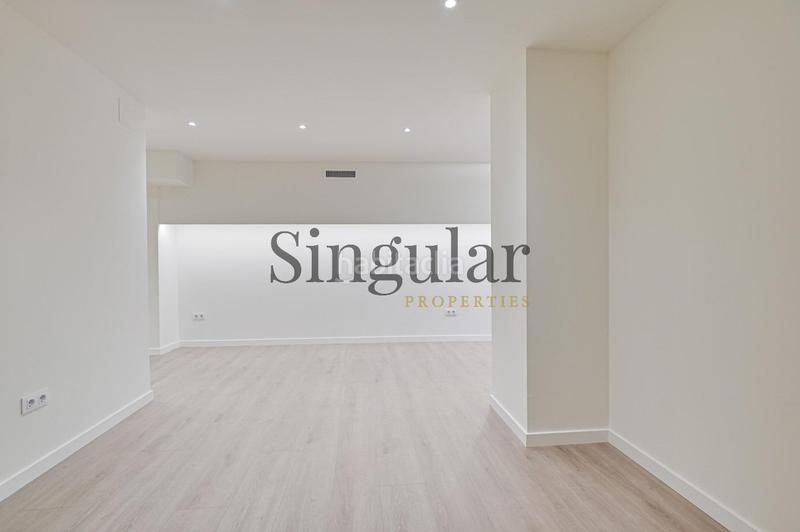 Foto 8c0e0c47-d41b-483c-a246-192f83a0da47. Oficina amb calefacció a Sant Gervasi - Galvany Barcelona