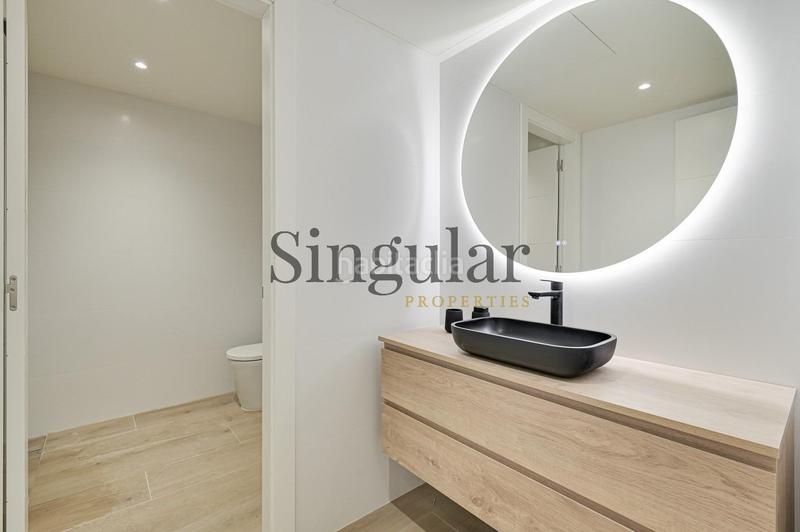 Foto b7336aaa-508f-4df2-b722-2ce1e40b0bb7. Oficina amb calefacció a Sant Gervasi - Galvany Barcelona