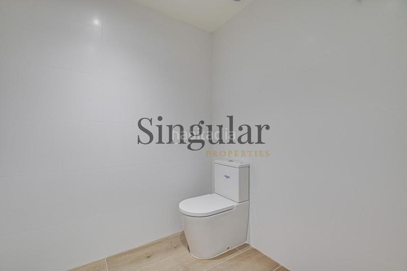 Foto d3ac6256-bee3-4aaa-b47b-01d649a19cb0. Oficina amb calefacció a Sant Gervasi - Galvany Barcelona