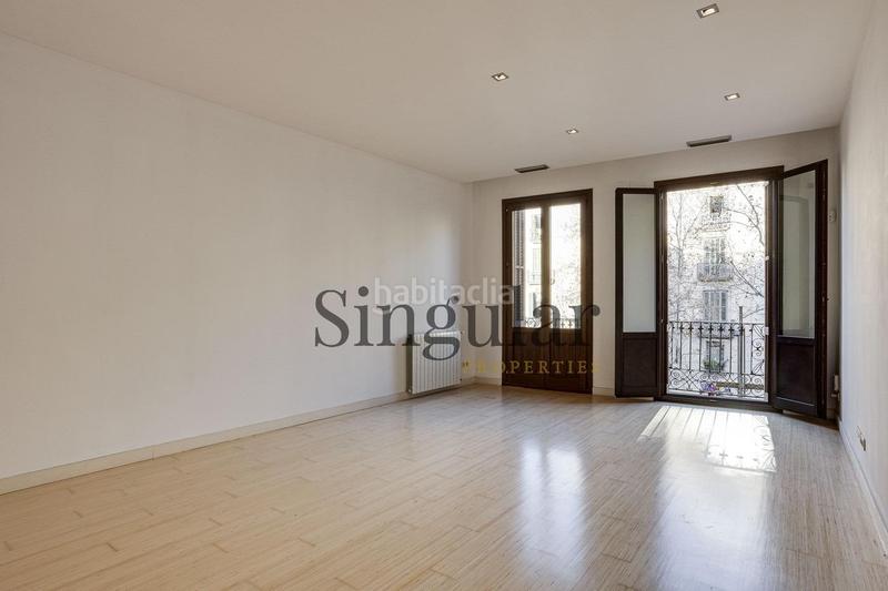 Foto 300edb67-bba2-42bd-98d0-c27819e8fa02. Affitto appartamento con riscaldamento in Raval Barcelona