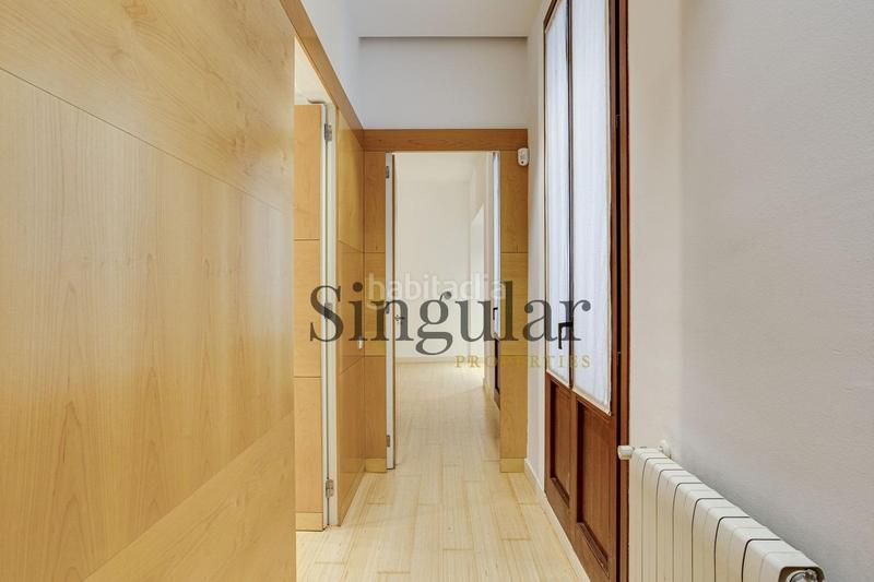 Foto d031b824-f413-4e69-a2cd-2196e35b86ea. Alquiler piso  en alquiler en el corazón en Raval Barcelona