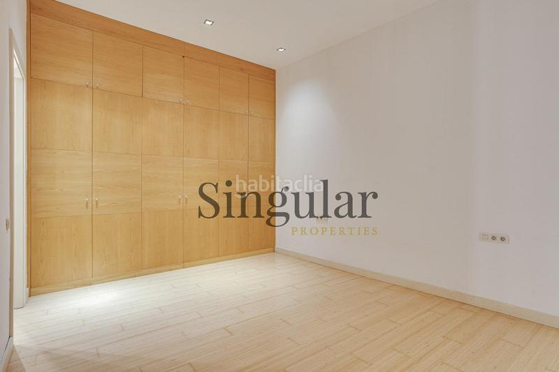 Foto 76a5c1f7-c533-496d-8a03-8858ae7da897. Miete etagenwohnung mit heizung in Raval Barcelona