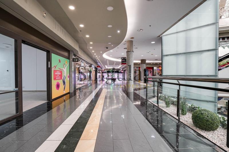 Foto a307940c-e7be-4160-a65f-144aa6f7d9e8. Locale commerciale in Centre-Eixample-Can Llobet Barberà del Vallès