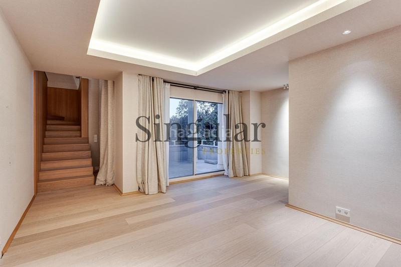 Foto 0b1ddf8b-1a4a-4900-9229-f1b4d15ee731. Alquiler ático espectacular ático con piscina privada Pedralbes en Barcelona