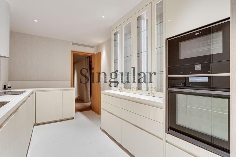 Foto 324507f3-550e-4fa1-a338-59073fe04a1d. Alquiler ático espectacular ático con piscina privada Pedralbes en Barcelona