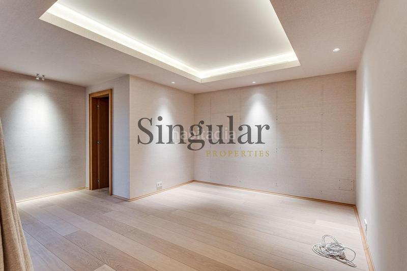 Foto 3b9d0cf1-5f71-47ed-8eb4-ad09b6f9a74e. Alquiler ático espectacular ático con piscina privada Pedralbes en Barcelona