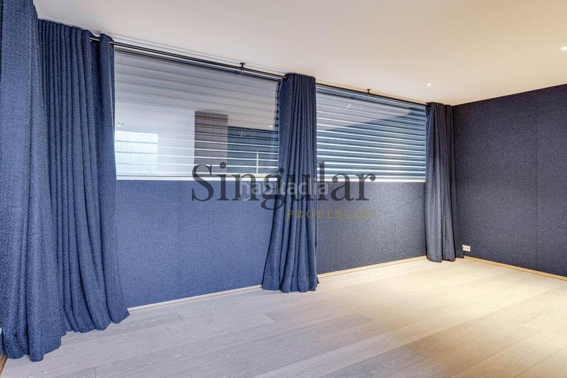 Foto 4fff32b9-18de-4609-8747-634181730a63. Alquiler ático espectacular ático con piscina privada Pedralbes en Barcelona