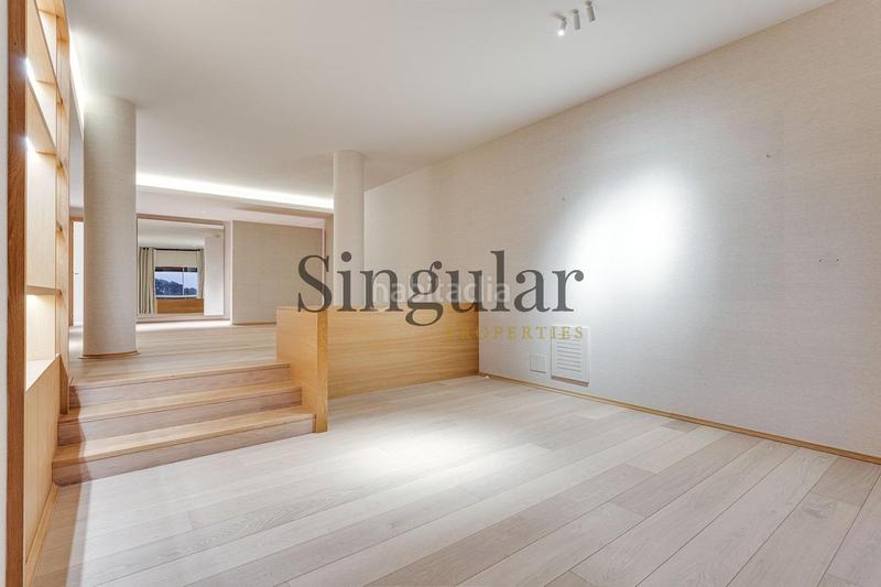 Foto abf3199d-4006-4733-84b3-d539c6b3c142. Alquiler ático espectacular ático con piscina privada Pedralbes en Barcelona