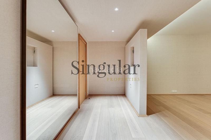 Foto aeaf7df6-9411-4186-bc81-85aaf5ff23ce. Alquiler ático espectacular ático con piscina privada Pedralbes en Barcelona