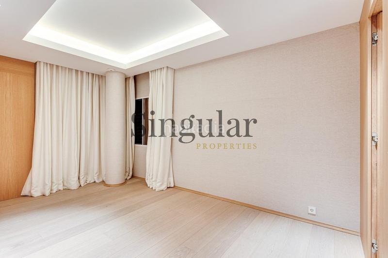 Foto bb86322c-b7ca-469a-a858-23fa965f826a. Alquiler ático espectacular ático con piscina privada Pedralbes en Barcelona