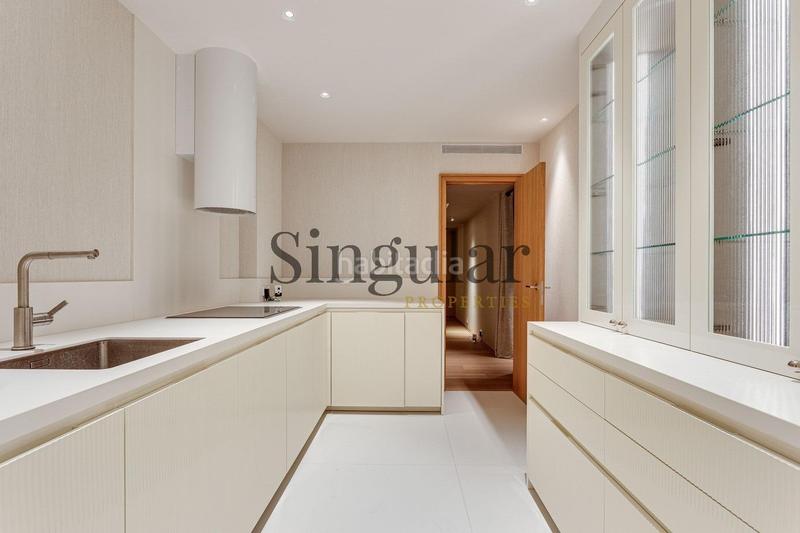 Foto d976d13f-f364-400a-8d03-86066417ca19. Alquiler ático espectacular ático con piscina privada Pedralbes en Barcelona