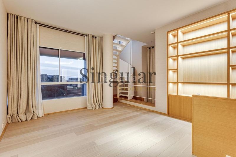 Foto 0f41765f-3e53-4dee-a687-aebf5fb15176. Rent penthouse with parking pool in Pedralbes Barcelona