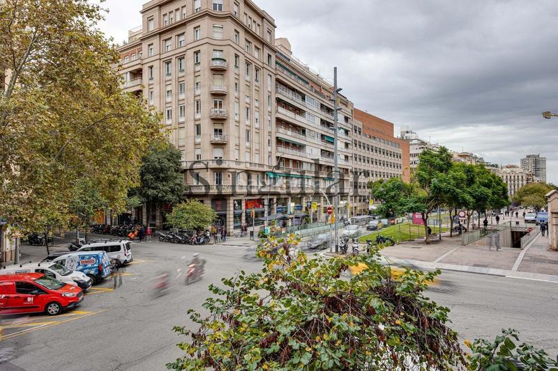 Foto 78513886-6aff-400a-8ba5-faa3be1f7cad. Appartamento con parcheggio in Vila de Gràcia Barcelona