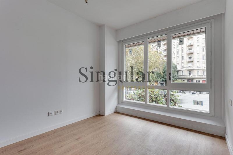 Foto 8286d75d-3018-48d2-8a34-e2dedaefbaea. Appartamento con parcheggio in Vila de Gràcia Barcelona