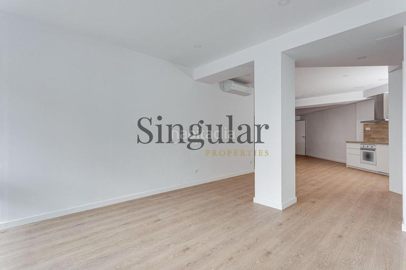 Foto c54342b4-7f00-4481-b318-72c35330e3f5. Appartamento con parcheggio in Vila de Gràcia Barcelona