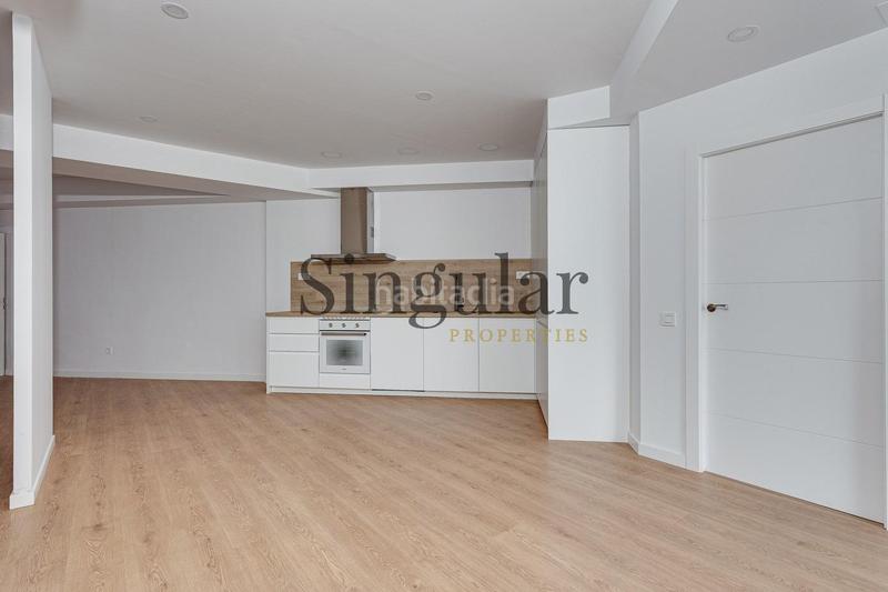 Foto d1ad2d3f-66e8-463a-b911-6c7562ba3bf7. Appartamento con parcheggio in Vila de Gràcia Barcelona