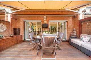 Maison jumelée à Gava Mar. Chalet en gavà mar