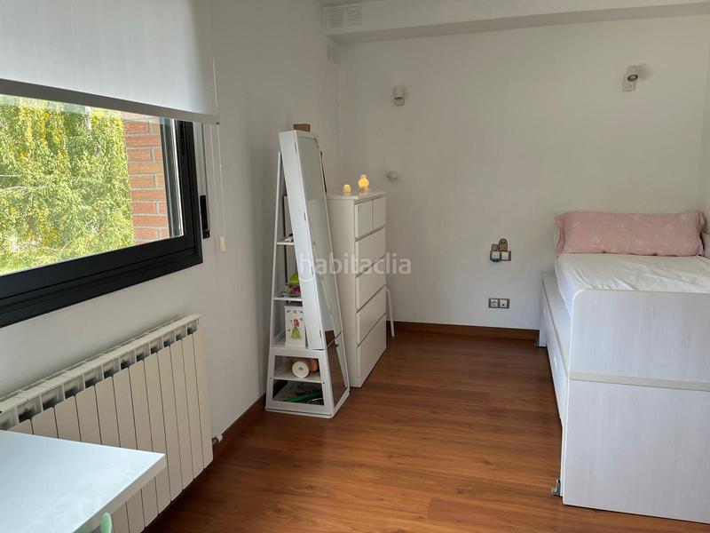 Foto 132785c2-08b3-4263-a671-e1f76c54f0e6. Casa a schiera con riscaldamento parcheggio in Estadi-Santa Anna Vic