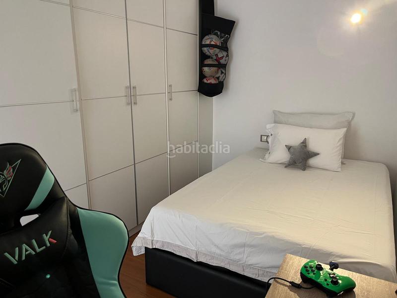 Foto b7cce984-355d-4498-8f7f-60af8c16810b. Casa a schiera con riscaldamento parcheggio in Estadi-Santa Anna Vic