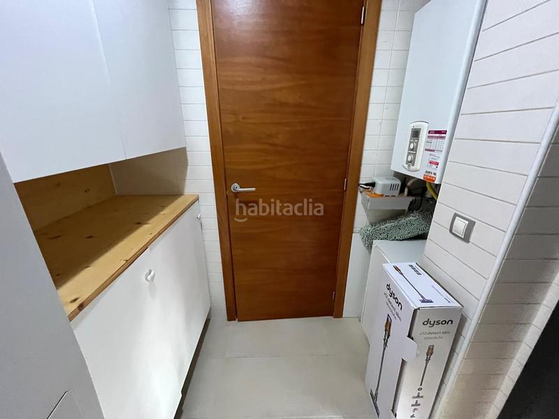 Foto f1e1faa4-9eeb-4bd6-9955-f6b28a1fa9b9. Casa adossada amb calefacció aparcament a Estadi-Santa Anna Vic