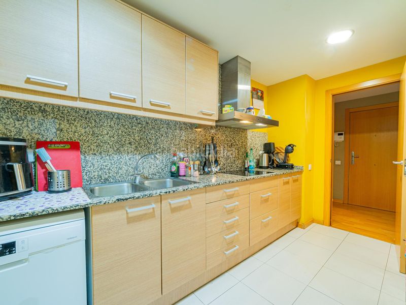 Foto 0676a91c-6ca4-4a40-85aa-94a1ace42b41. Pis amb calefacció aparcament a Estadi-Santa Anna Vic