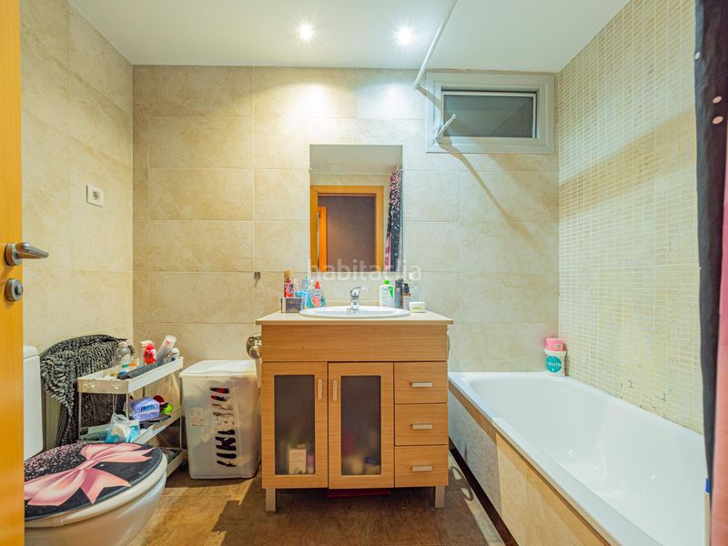 Foto 6d212199-1318-4d07-933c-4eb08763be91. Pis amb calefacció aparcament a Estadi-Santa Anna Vic