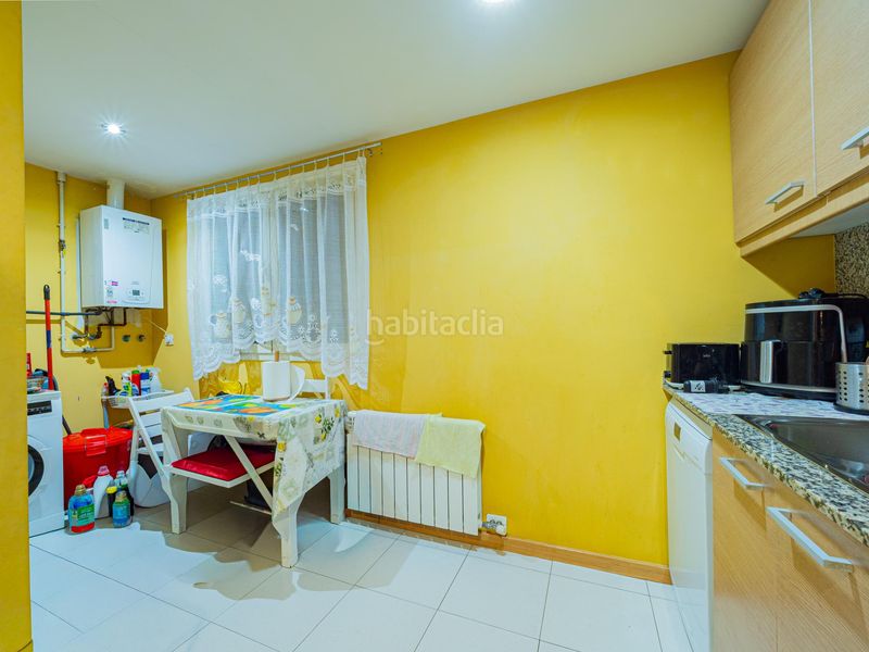 Foto 898130aa-ebf5-42fd-850a-6aa19ce041b1. Pis amb calefacció aparcament a Estadi-Santa Anna Vic