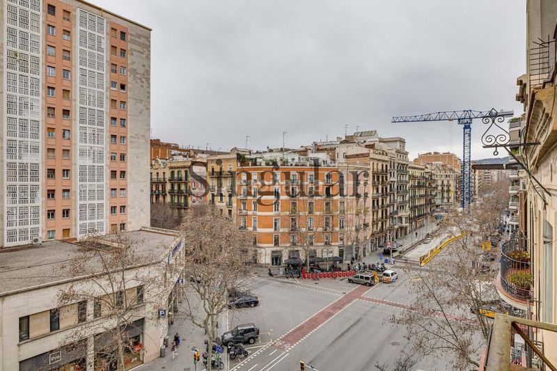 Foto accb0945-78ba-4169-b3e6-c85c90f43bbb. Pis amb calefacció a L´Antiga Esquerra de l´Eixample Barcelona